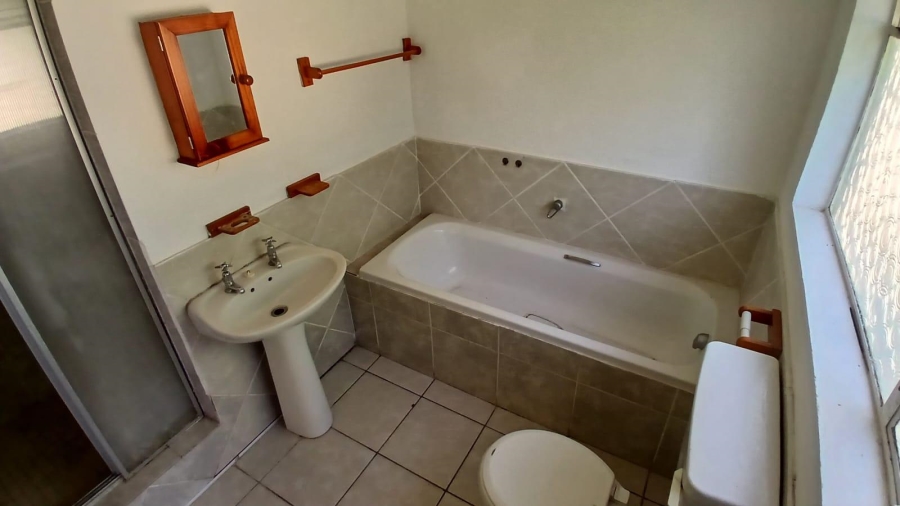 3 Bedroom Property for Sale in Wilgehof Free State